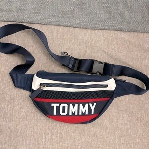 Tommy Hilfiger Belt bag